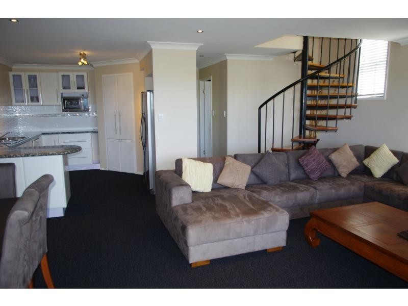 41 Jan Street, Macleay Island QLD 4184
