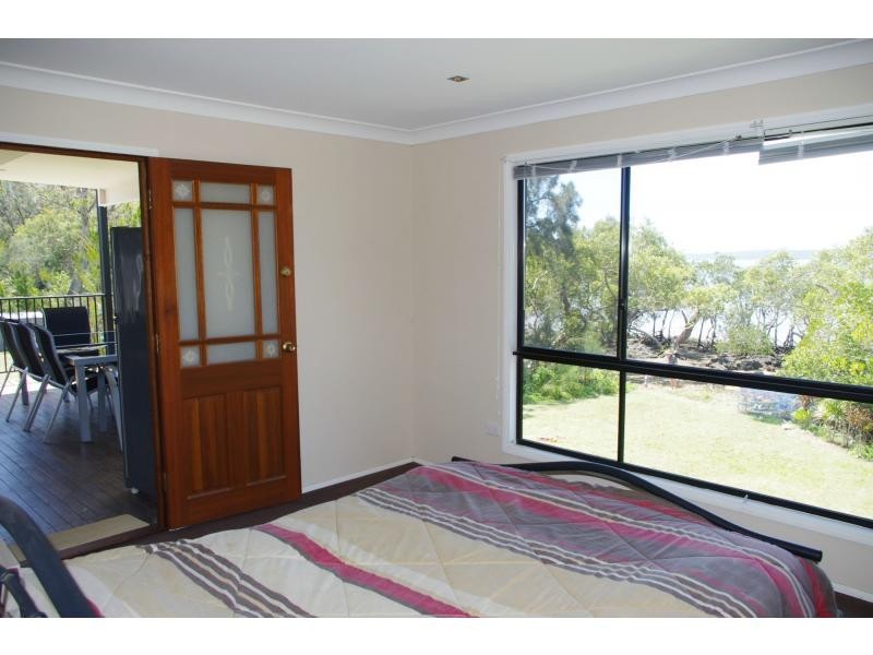 41 Jan Street, Macleay Island QLD 4184