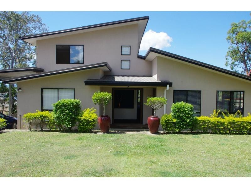41 Jan Street, Macleay Island QLD 4184