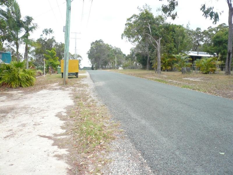 2 Calm Waters Crescent, Macleay Island QLD 4184