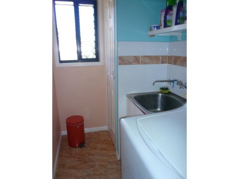 1 Gregory Street, Macleay Island QLD 4184