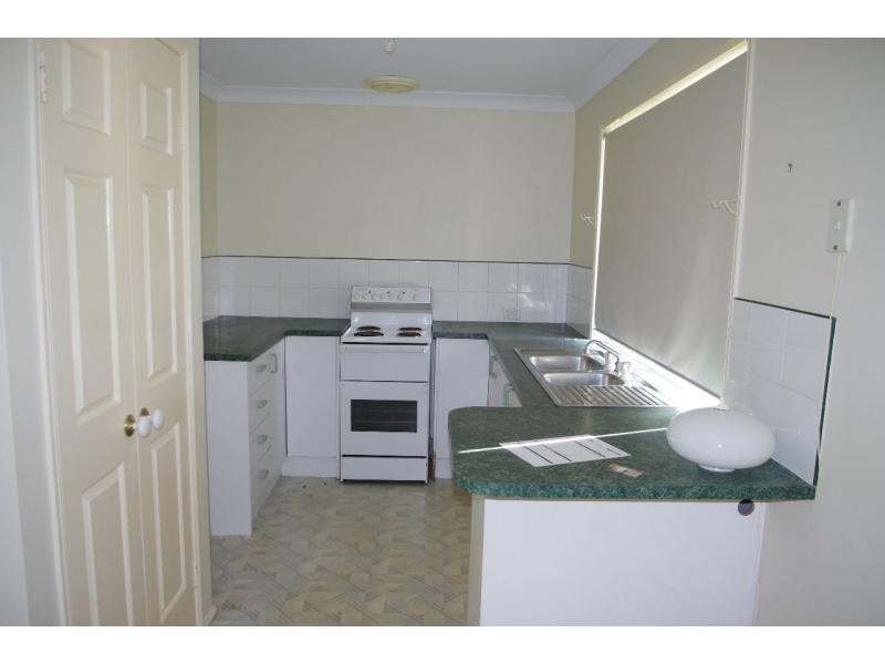 15 Camena Street, Macleay Island QLD 4184