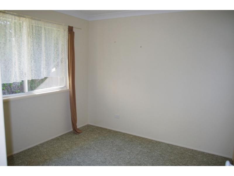 15 Camena Street, Macleay Island QLD 4184