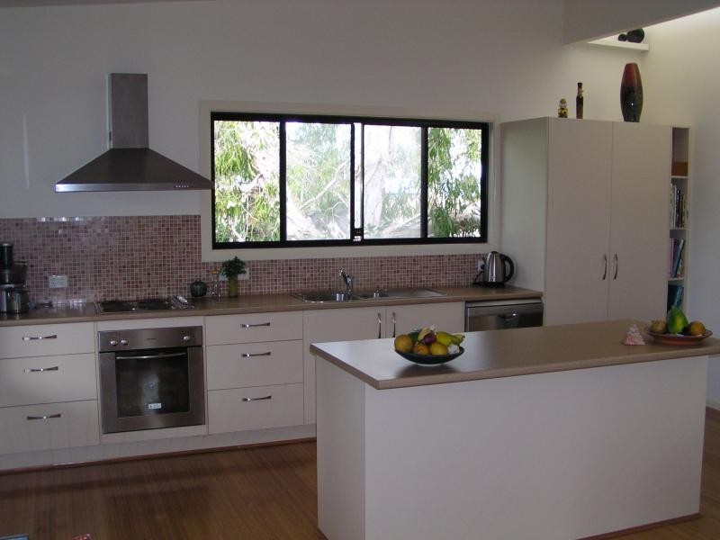 46 Noyes Parade, Karragarra Island QLD 4184