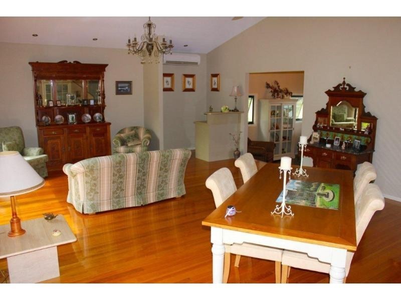 91 Coondooroopa Drive, Macleay Island QLD 4184