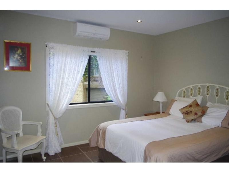 91 Coondooroopa Drive, Macleay Island QLD 4184