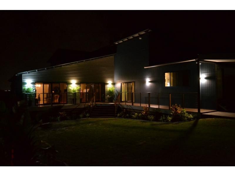 91 Coondooroopa Drive, Macleay Island QLD 4184