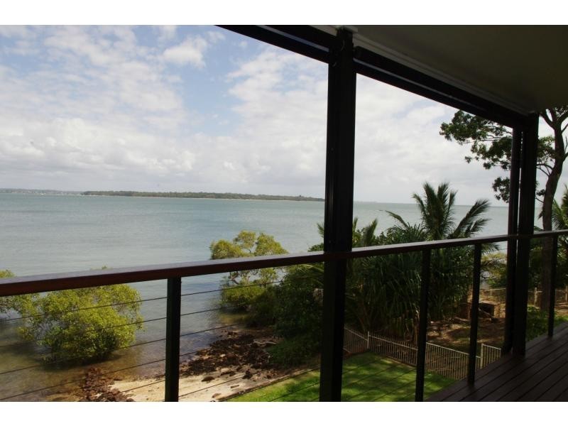 91 Coondooroopa Drive, Macleay Island QLD 4184