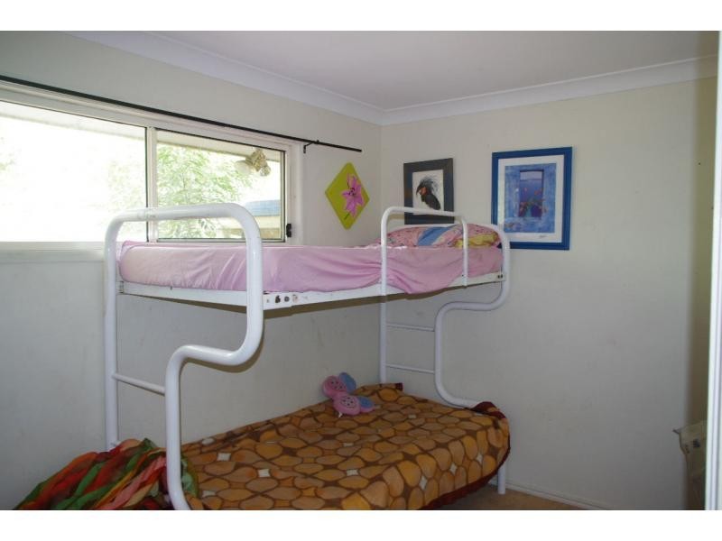 10 Scotts Road, Macleay Island QLD 4184