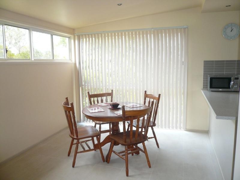 34 Eastbourne Terrace, Macleay Island QLD 4184