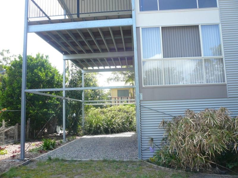 34 Eastbourne Terrace, Macleay Island QLD 4184