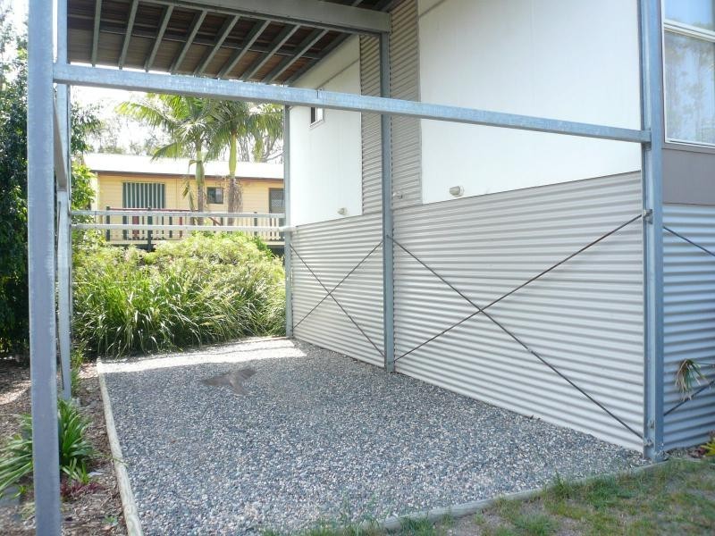 34 Eastbourne Terrace, Macleay Island QLD 4184