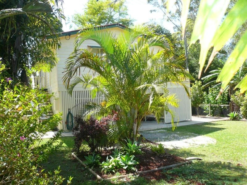 5-9 Barry Street, Macleay Island QLD 4184