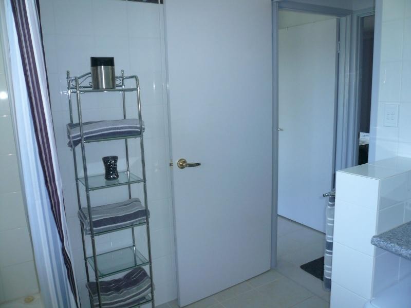 5-9 Barry Street, Macleay Island QLD 4184