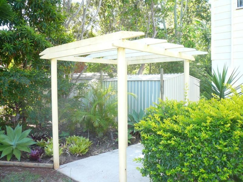 5-9 Barry Street, Macleay Island QLD 4184