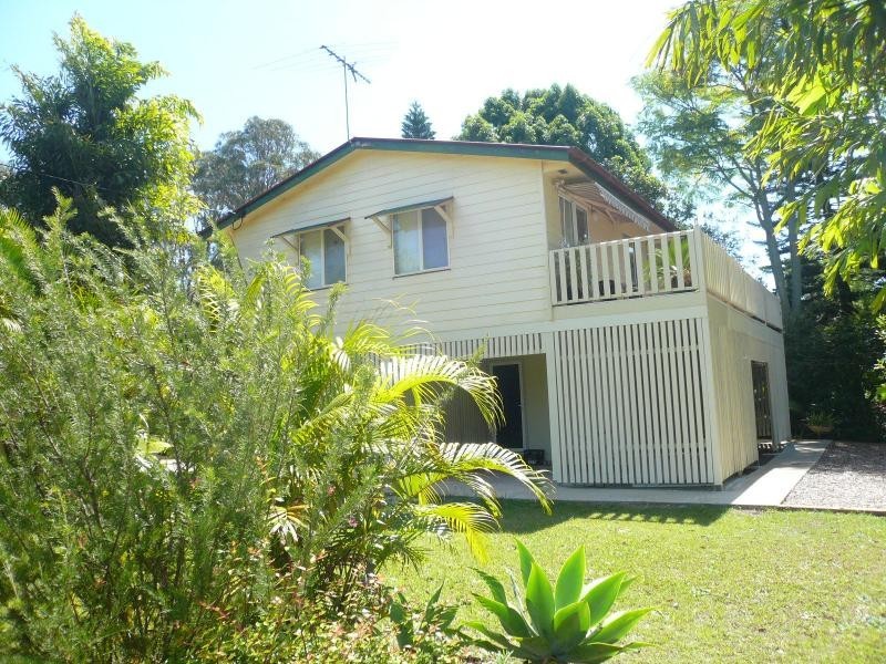 5-9 Barry Street, Macleay Island QLD 4184