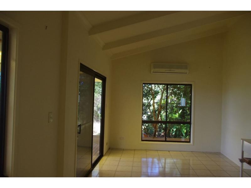 1 Treasure Island Avenue, Karragarra Island QLD 4184