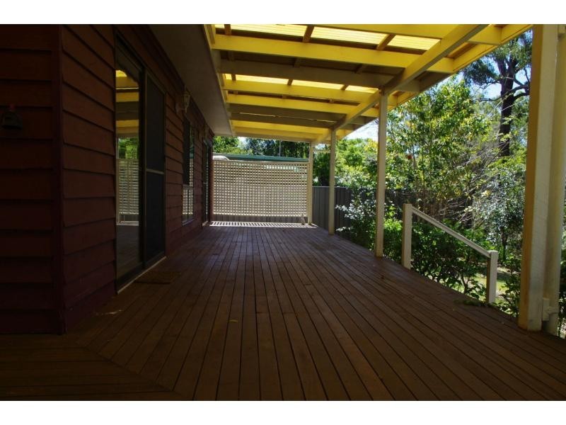 1 Treasure Island Avenue, Karragarra Island QLD 4184