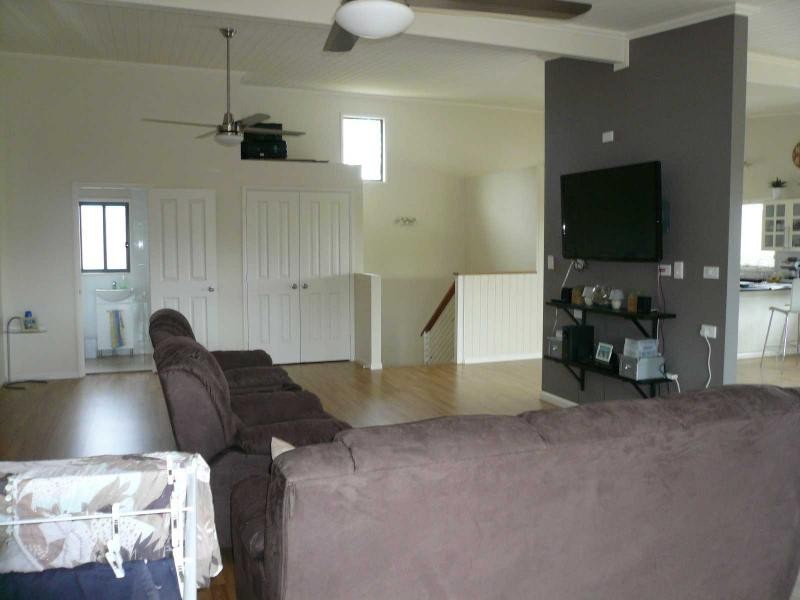 47 Scarborough Terrace, Macleay Island QLD 4184