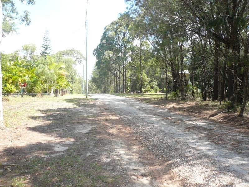 22 Natone Terrace, Macleay Island QLD 4184