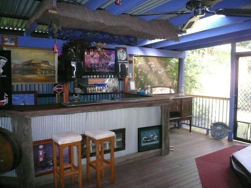 61 Lucas Drive, Lamb Island QLD 4184