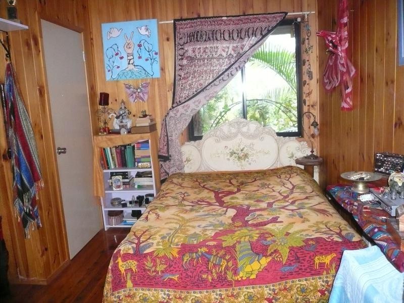 61 Lucas Drive, Lamb Island QLD 4184