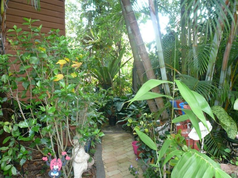 61 Lucas Drive, Lamb Island QLD 4184