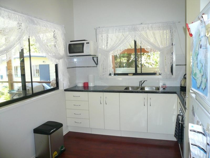 17 Aruma Street, Macleay Island QLD 4184