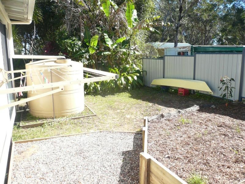 17 Aruma Street, Macleay Island QLD 4184
