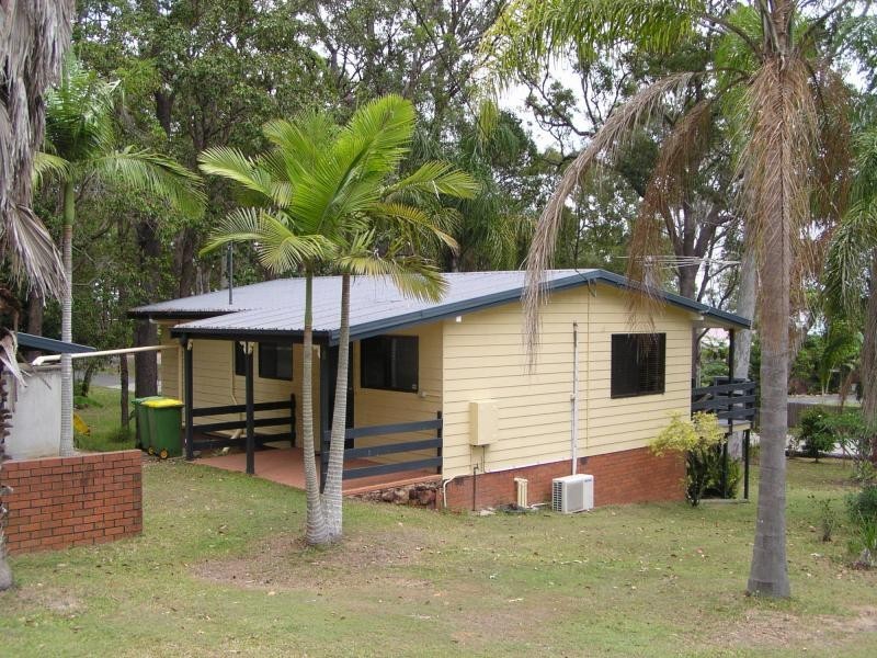 48 Coondooroopa Drive, Macleay Island QLD 4184