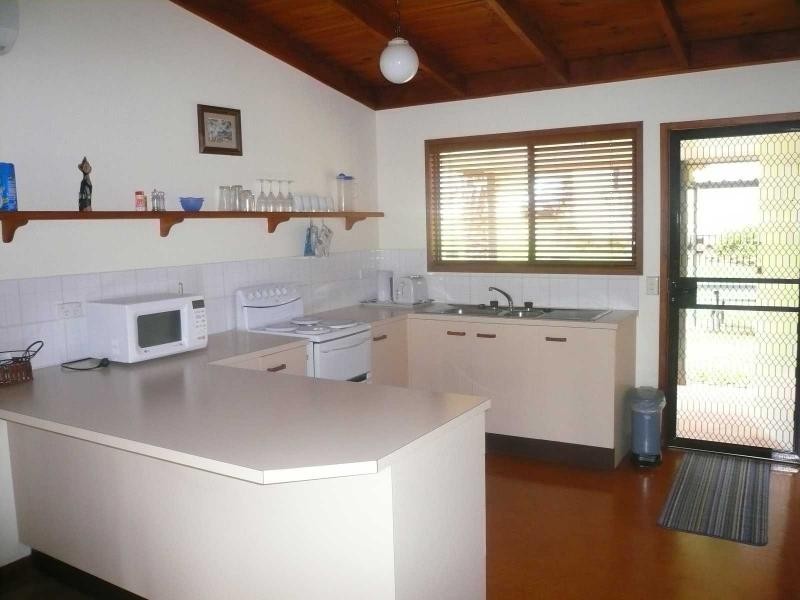 48 Coondooroopa Drive, Macleay Island QLD 4184