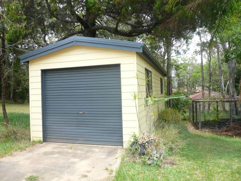 48 Coondooroopa Drive, Macleay Island QLD 4184