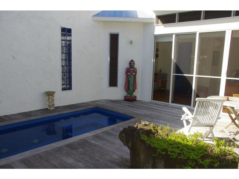 74 The Esplanade, Karragarra Island QLD 4184