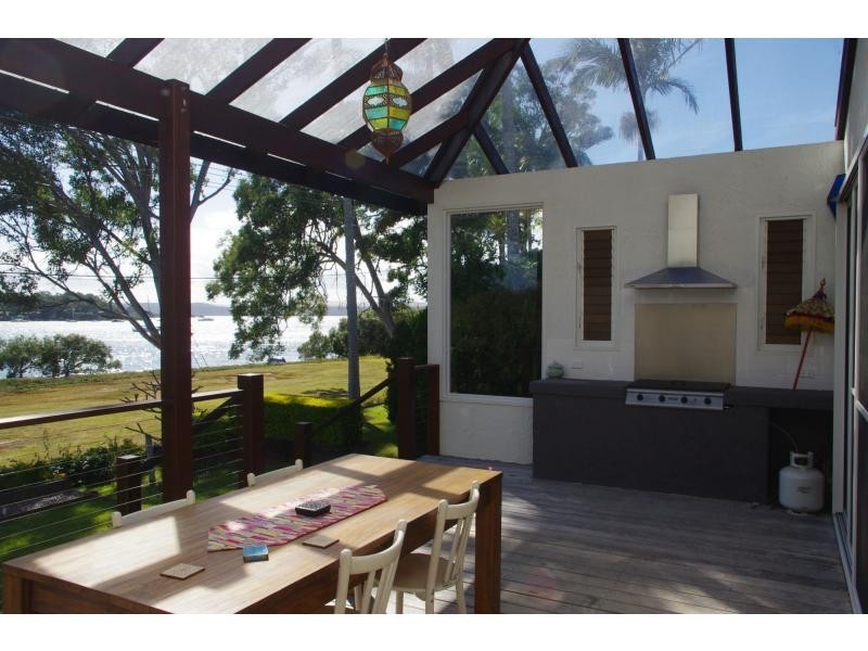 74 The Esplanade, Karragarra Island QLD 4184