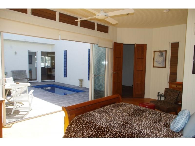 74 The Esplanade, Karragarra Island QLD 4184