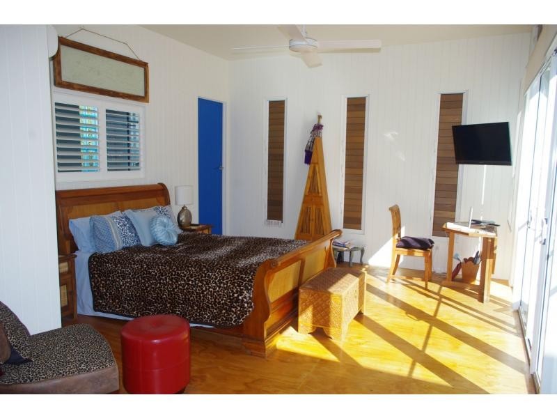 74 The Esplanade, Karragarra Island QLD 4184