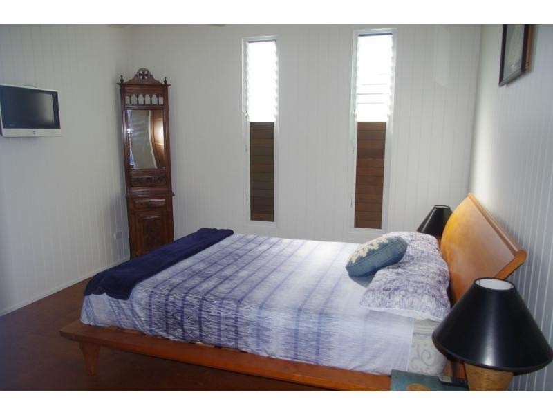 74 The Esplanade, Karragarra Island QLD 4184