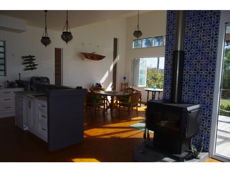 74 The Esplanade, Karragarra Island QLD 4184