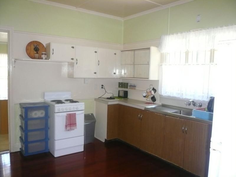 6 Benowa Street, Macleay Island QLD 4184