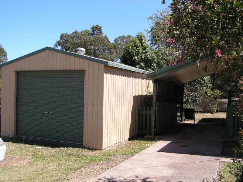 67 Scotts Road, Macleay Island QLD 4184