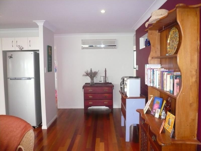 36 Beelong Street, Macleay Island QLD 4184