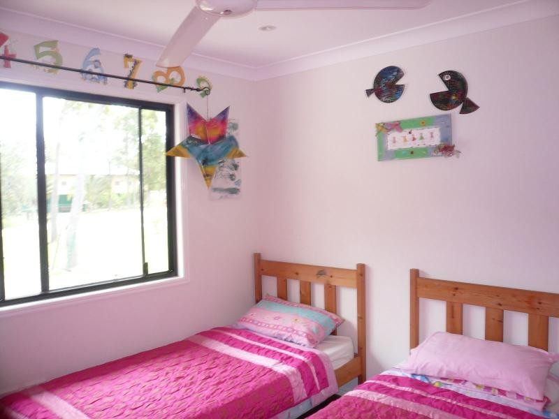 36 Beelong Street, Macleay Island QLD 4184