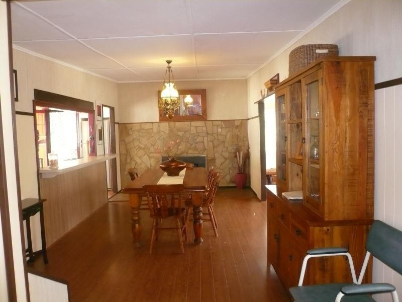 10 Hastings Terrace, Macleay Island QLD 4184