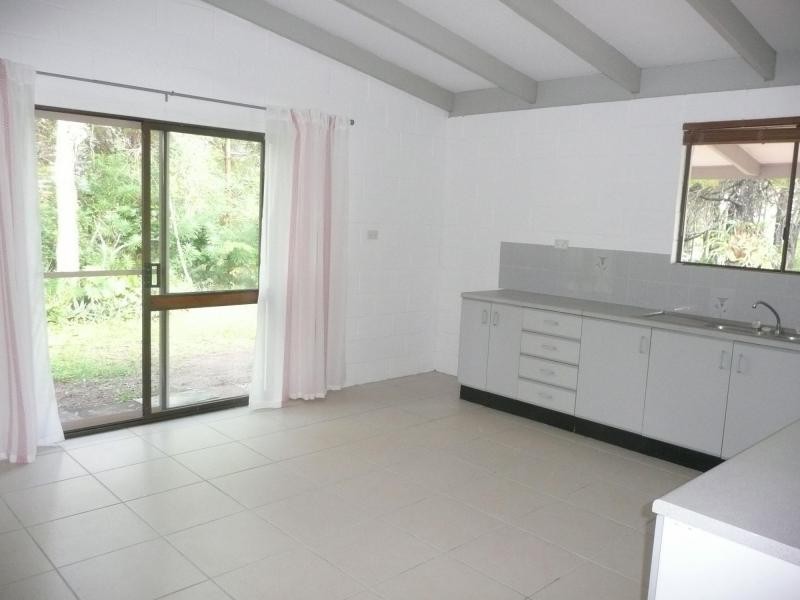 14 The Esplanade, Karragarra Island QLD 4184