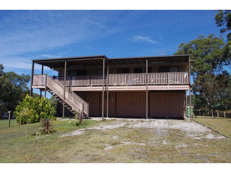 7 Koonwarra Parade, Macleay Island QLD 4184