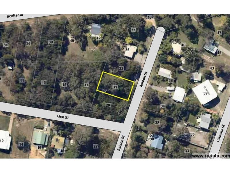 31 Ashton Street, Macleay Island QLD 4184