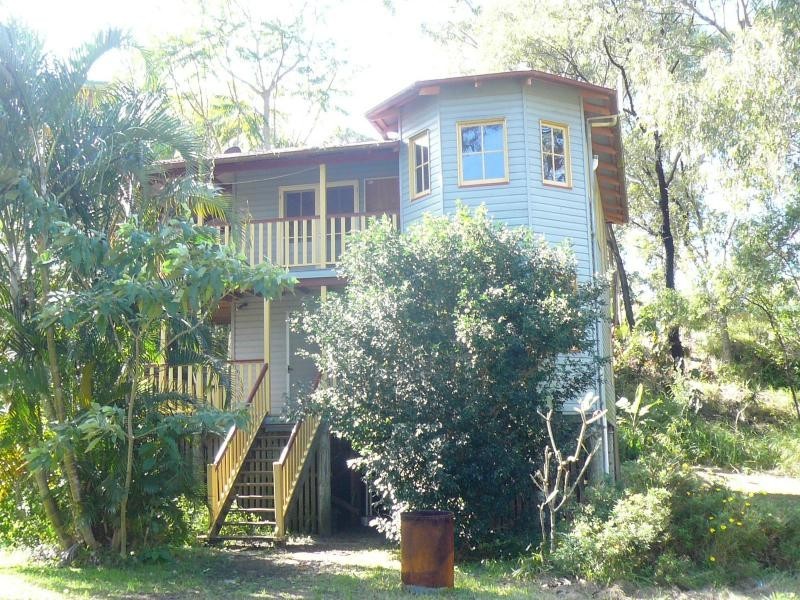 42-44 Charles Terrace, Macleay Island QLD 4184