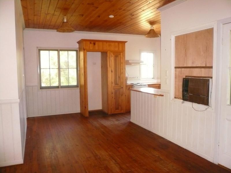 42-44 Charles Terrace, Macleay Island QLD 4184