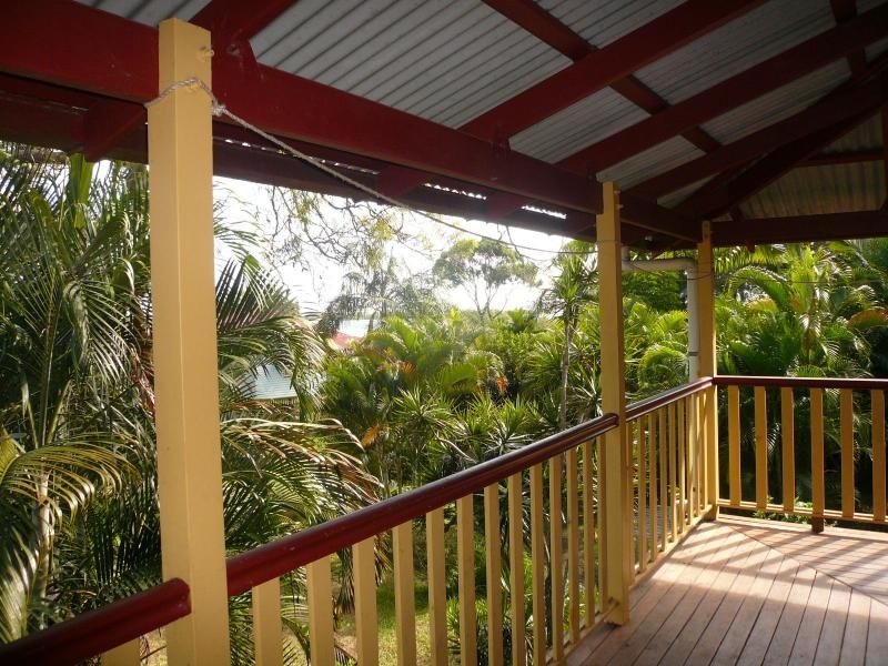 42-44 Charles Terrace, Macleay Island QLD 4184