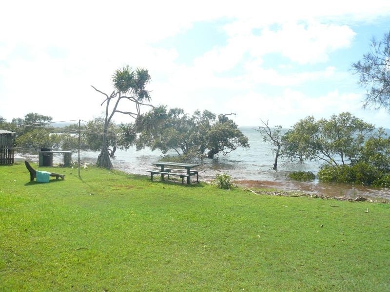 22 Coorong Street, Macleay Island QLD 4184